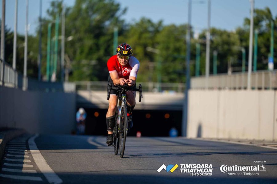 Temesvár Triatlon 2025 féltáv - kint au alagútból